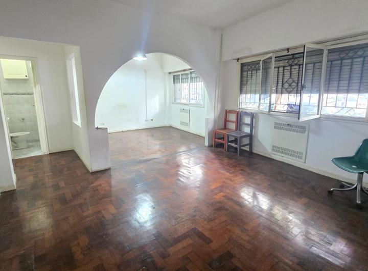 Departamento · 80m² · 4 Ambientes