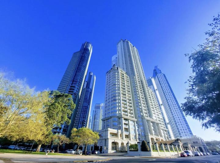 Departamento · 275m² · 5 Ambientes · 3 Cocheras