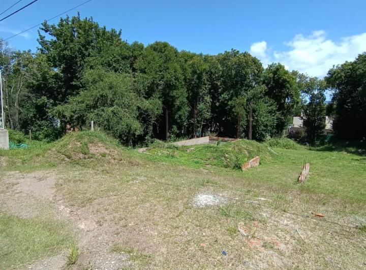 Terreno · 400m²