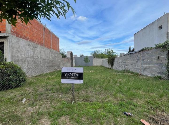 Terreno · 300m²