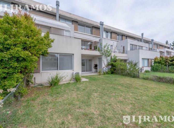Casa · 110m² · 4 Ambientes · 1 Cochera