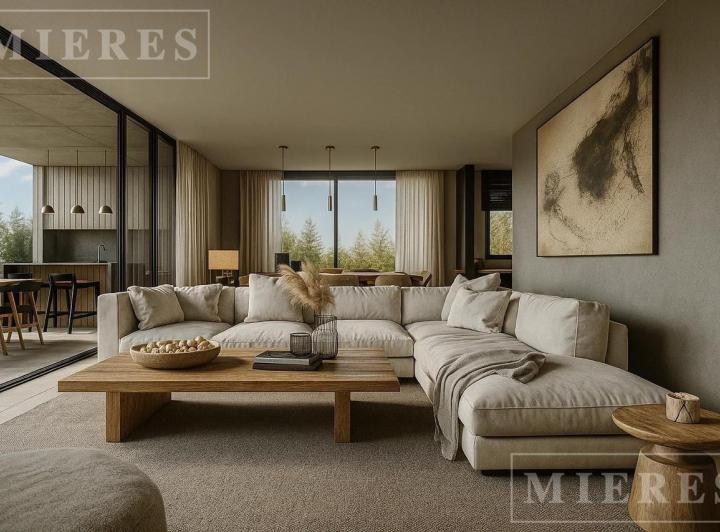 Casa · 273m² · 7 Ambientes · 3 Cocheras