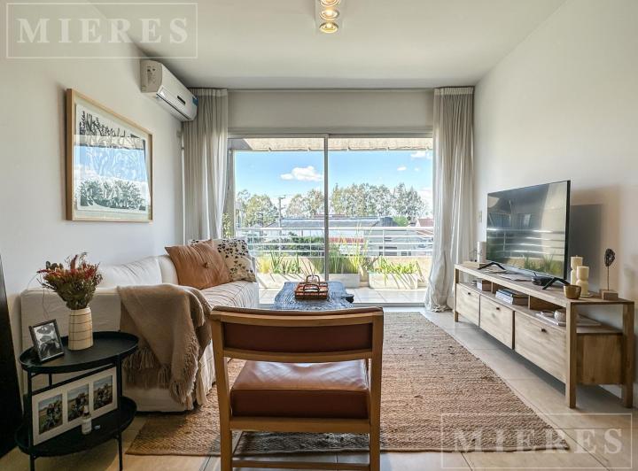 Departamento · 55m² · 2 Ambientes · 1 Cochera