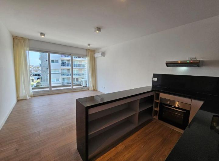 Departamento · 47m² · 2 Ambientes · 1 Cochera