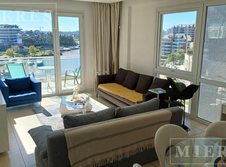 Departamento · 65m² · 2 Ambientes · 1 Cochera