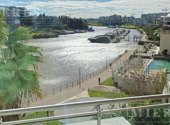 Departamento · 60m² · 2 Ambientes · 1 Cochera