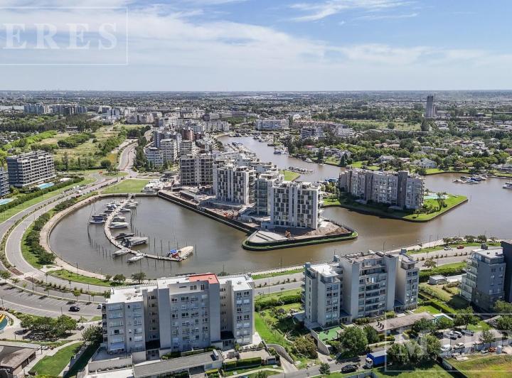 Departamento · 153m² · 4 Ambientes · 2 Cocheras