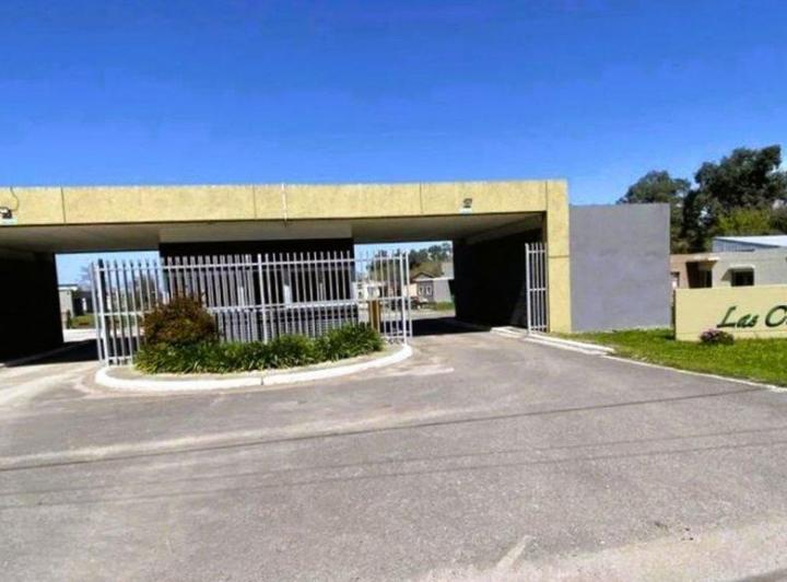 Terreno · 1200m²