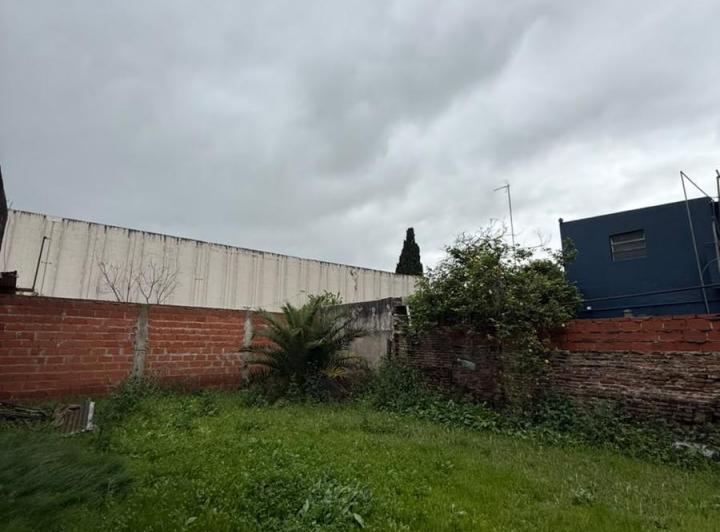 Terreno · 200m²