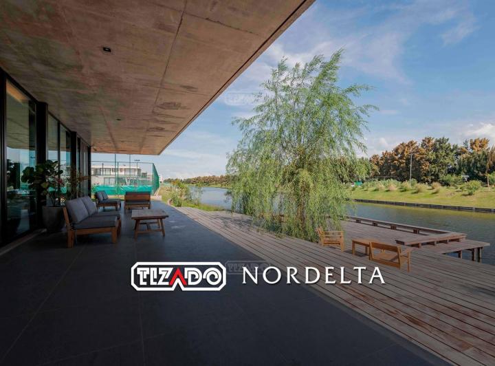 Terreno · 957m²