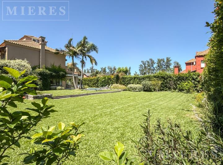 Terreno · 481m²