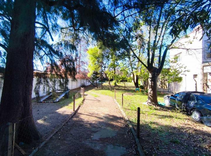 Terreno · 756m²