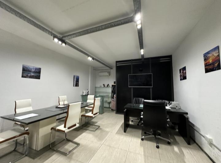 Local comercial · 53m²