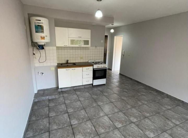 Departamento · 45m² · 2 Ambientes · 1 Cochera