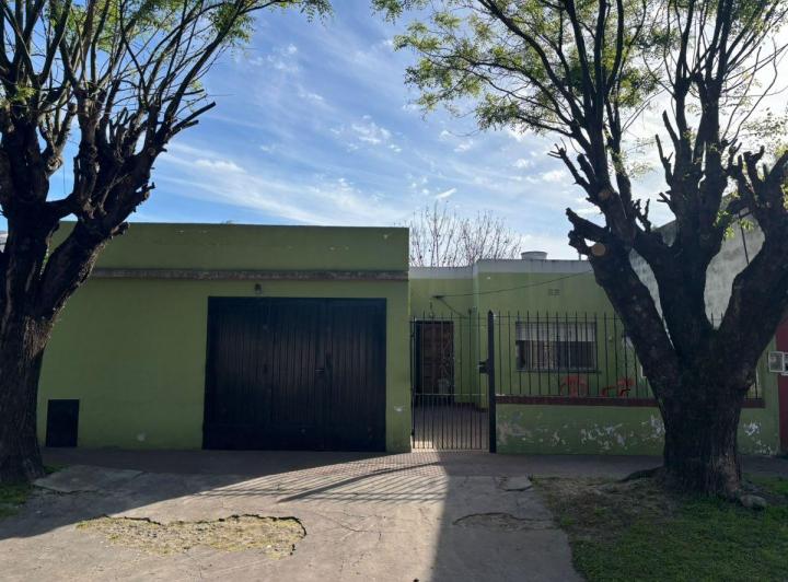 Casa · 70m² · 3 Ambientes · 1 Cochera