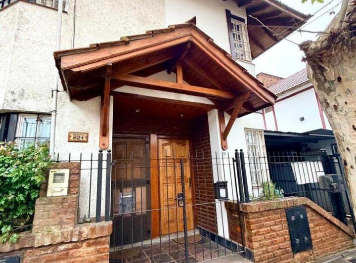 Casa · 55m² · 3 Ambientes · 1 Cochera