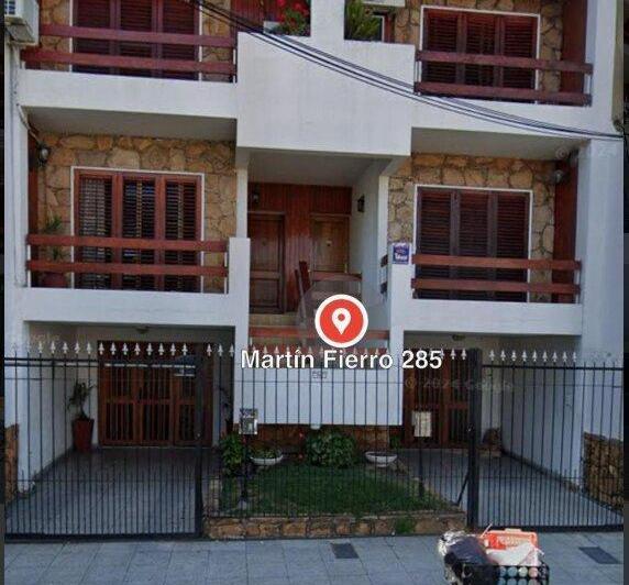 Casa · 98m² · 4 Ambientes · 2 Cocheras