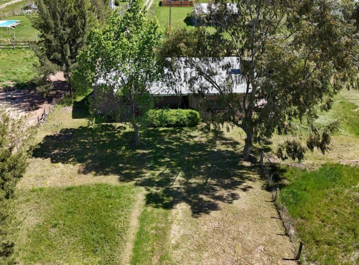 Casa · 1900m² · 4 Ambientes