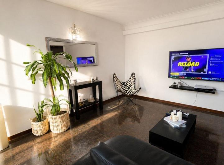 Casa · 203m² · 4 Ambientes · 1 Cochera