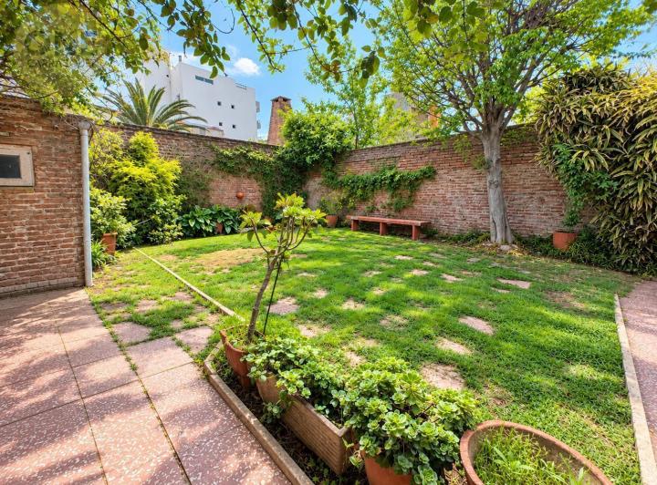 Casa · 115m² · 3 Ambientes · 1 Cochera
