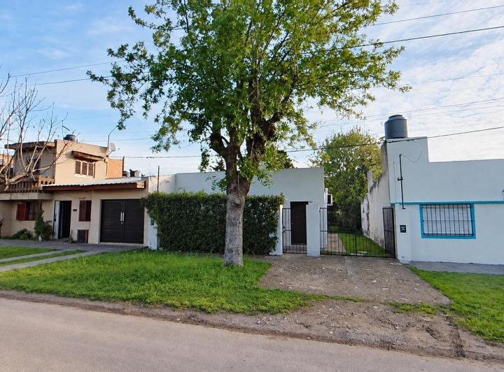 Casa · 48m² · 3 Ambientes · 1 Cochera