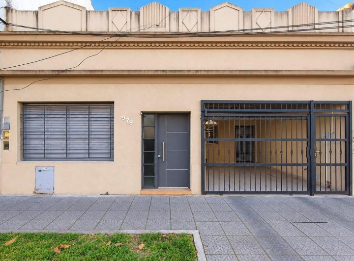 Casa · 177m² · 4 Ambientes · 1 Cochera