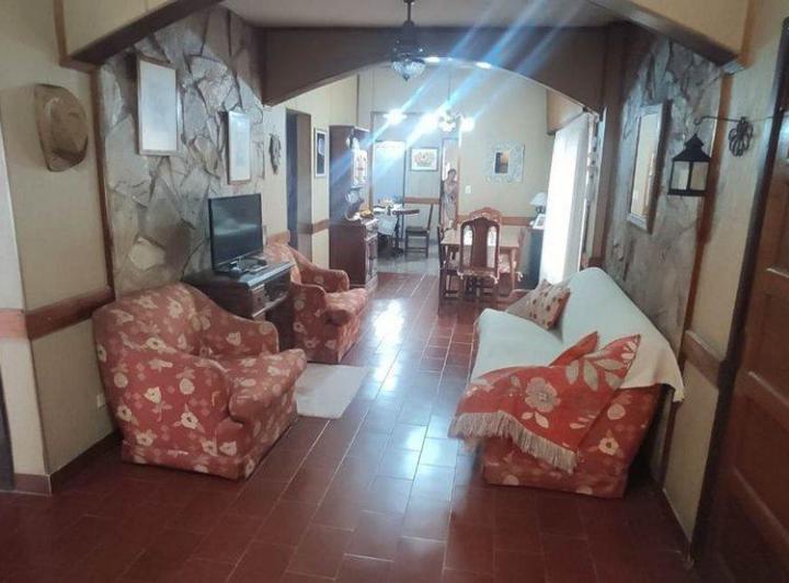 Casa · 155m² · 4 Ambientes · 1 Cochera