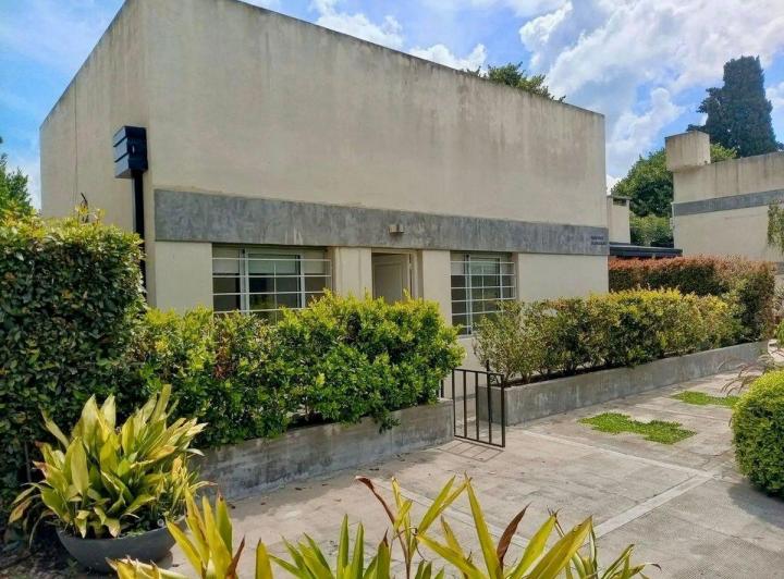 Casa · 75m² · 3 Ambientes · 1 Cochera