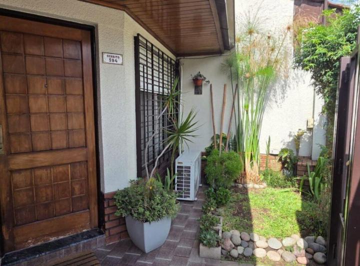 Casa · 60m² · 3 Ambientes · 1 Cochera