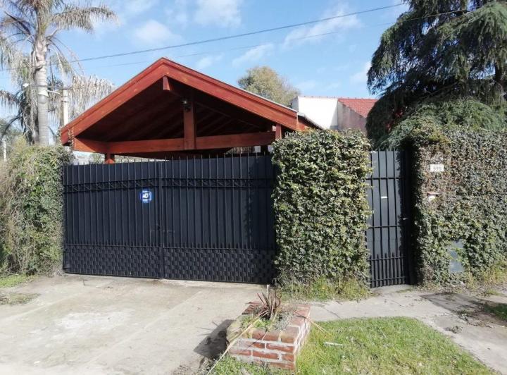 Casa · 120m² · 4 Ambientes · 1 Cochera