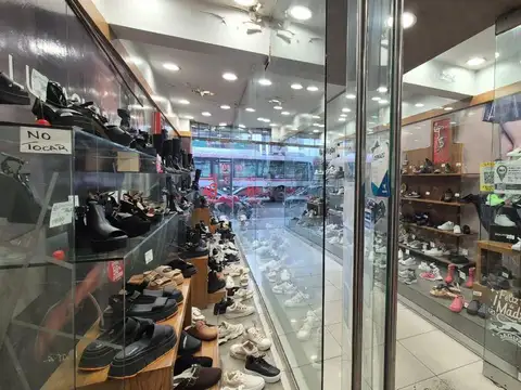 Local en Venta en Liniers, Capital Federal