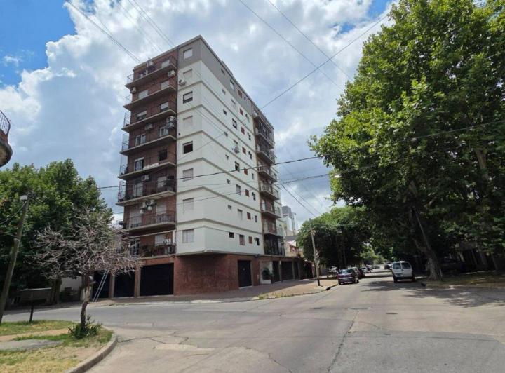 Departamento · 74m² · 4 Ambientes · 1 Cochera