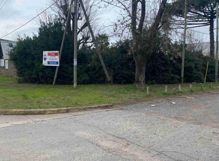 Terreno · 251m²