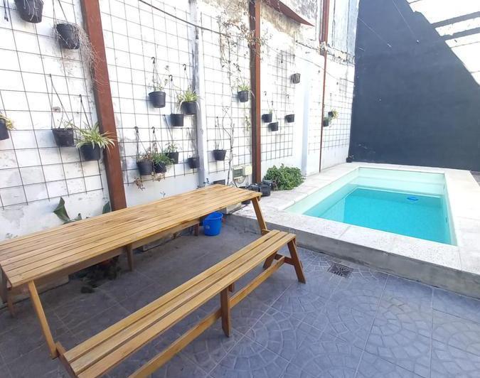 Casa · 160m² · 5 Ambientes · 1 Cochera