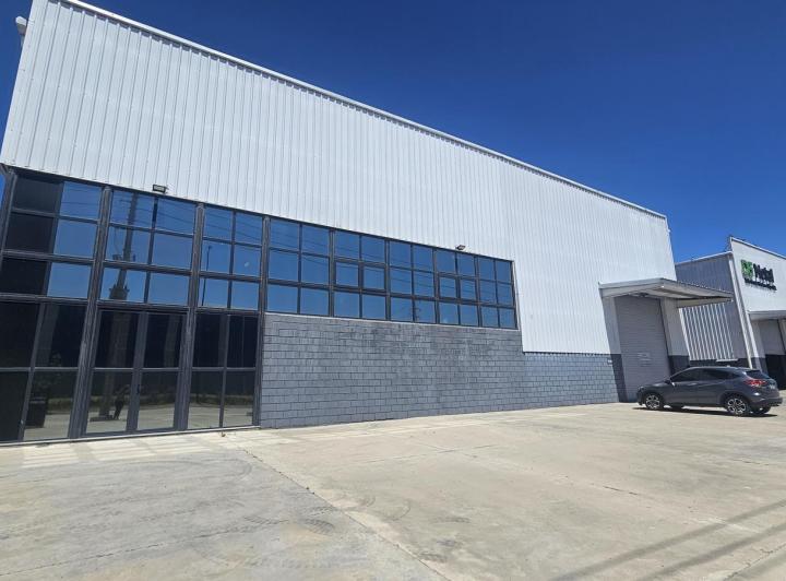 Bodega-Galpón · 1500m²