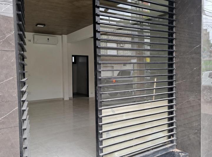 Local comercial · 28m²
