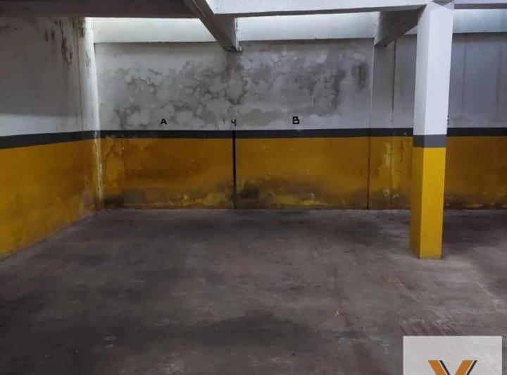 Garage · 12m²