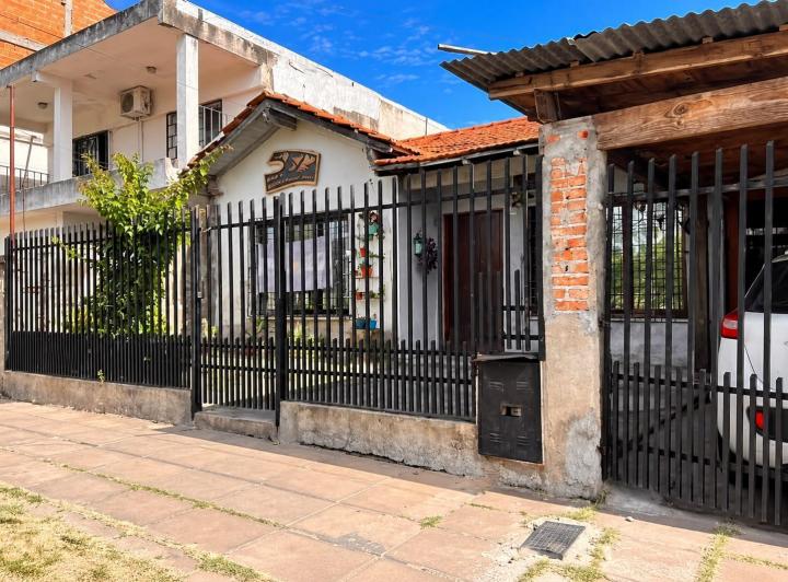 Casa · 76m² · 3 Ambientes · 1 Cochera