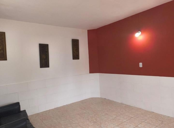 Casa · 170m² · 3 Ambientes · 2 Cocheras