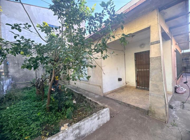 Casa · 66m² · 3 Ambientes · 2 Cocheras