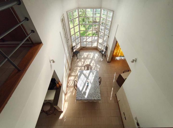 Casa · 250m² · 4 Ambientes · 2 Cocheras