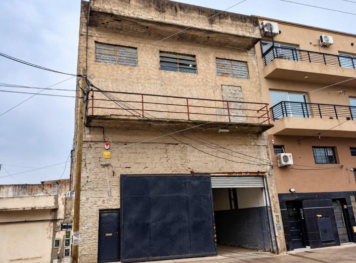 Bodega-Galpón · 400m²