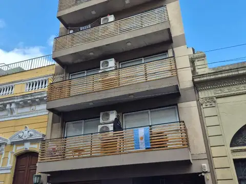 Departamento en Alquiler en Monserrat, Capital Federal