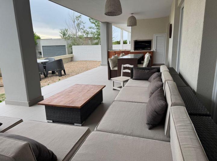 Departamento · 143m² · 5 Ambientes · 1 Cochera