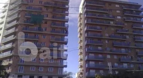 ALQUILO  DEPARTAMENTO 2 DORMITORIOS  ESCRITORIO AMEN. SEGURIDAD