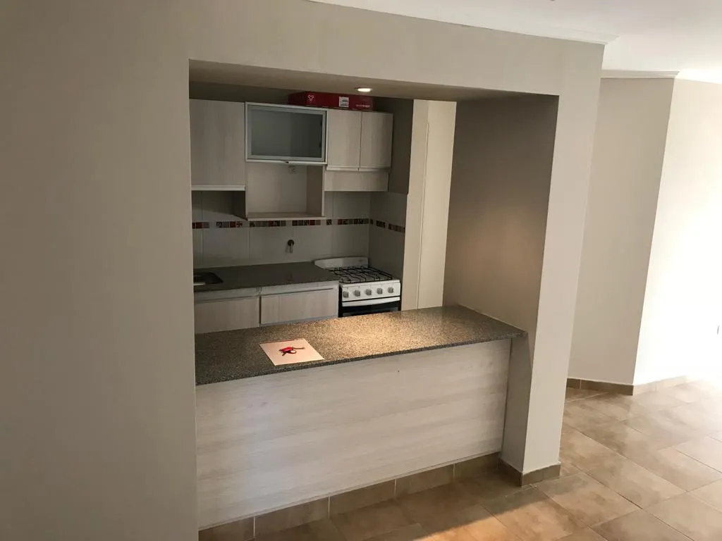 Alta Cba - a 100 m Plaza ALQUILO DPTO 1 DORM en Isabel La Católica 544