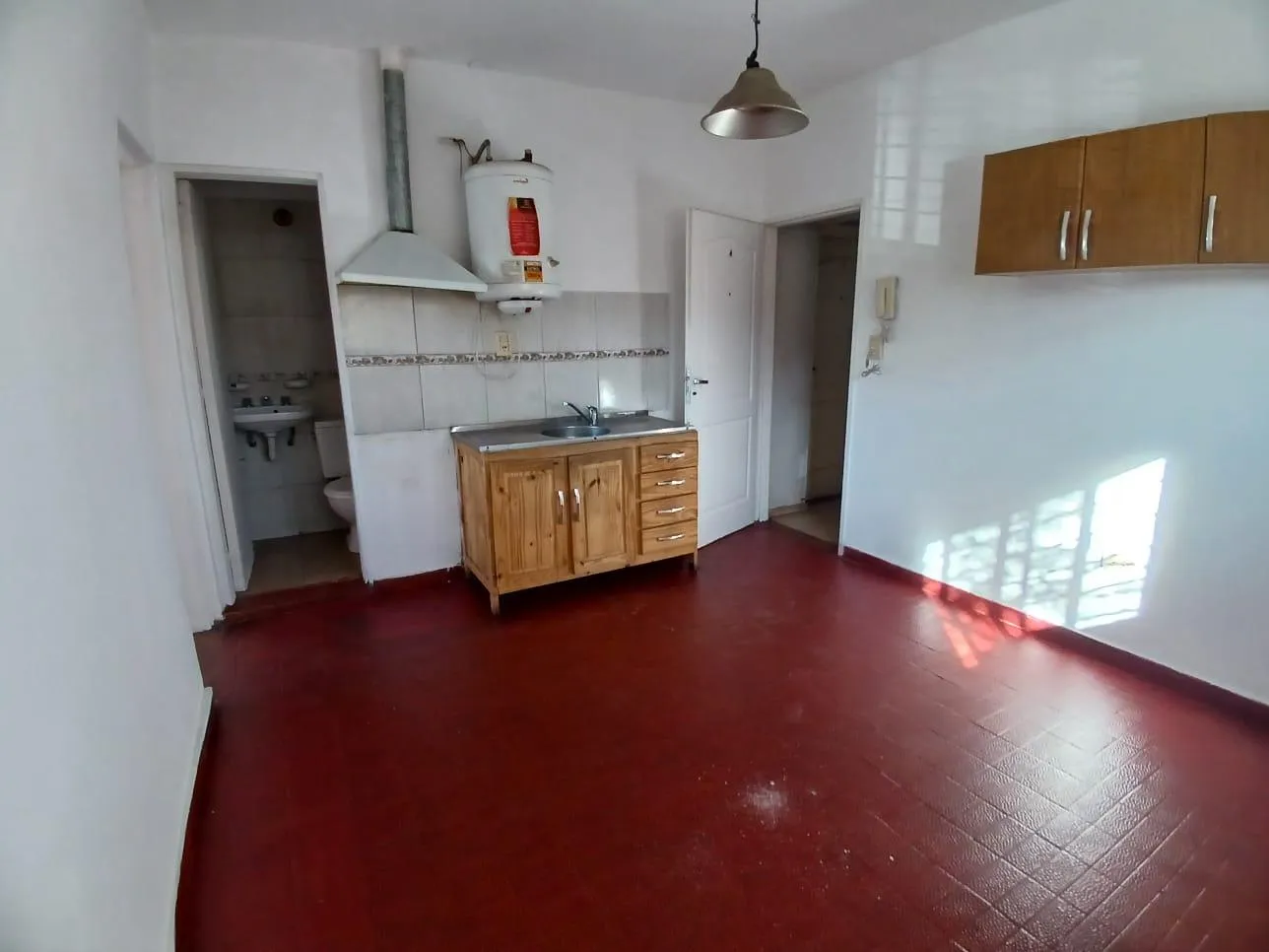 COMPLEJO 5 DEPARTAMENTOS A LA VENTA