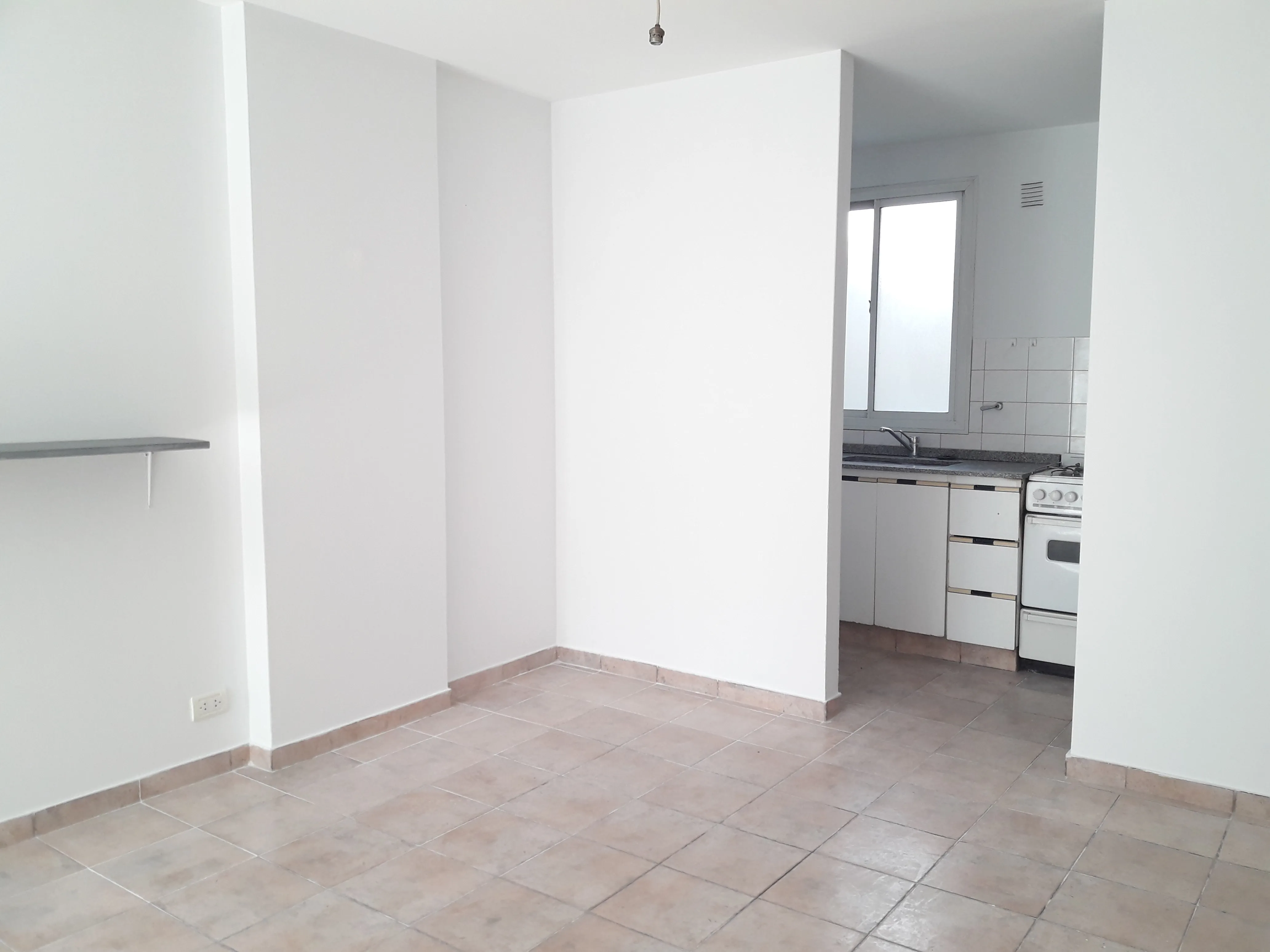 DEPARTAMENTO EN ALQUILER 1 DORMITORIO NVA CBA ITUZAINGO 557