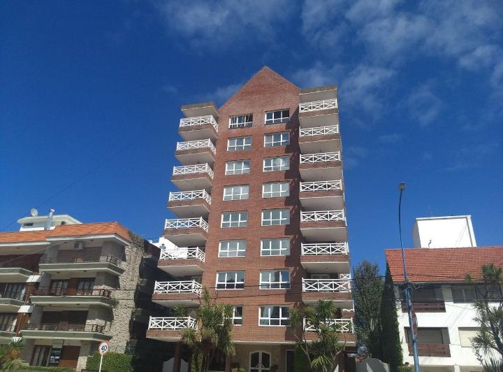 Departamento · 165m² · 3 Dormitorios · 1 Cochera