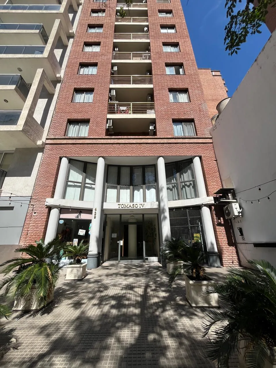 !!!Alq. Exc. Semipiso de 2 dorm + 2 baños con BALCON!! En PLENO Nva. Cba!!